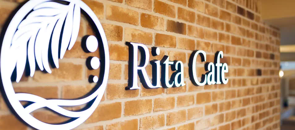 カフェ＆バー Rita Cafe